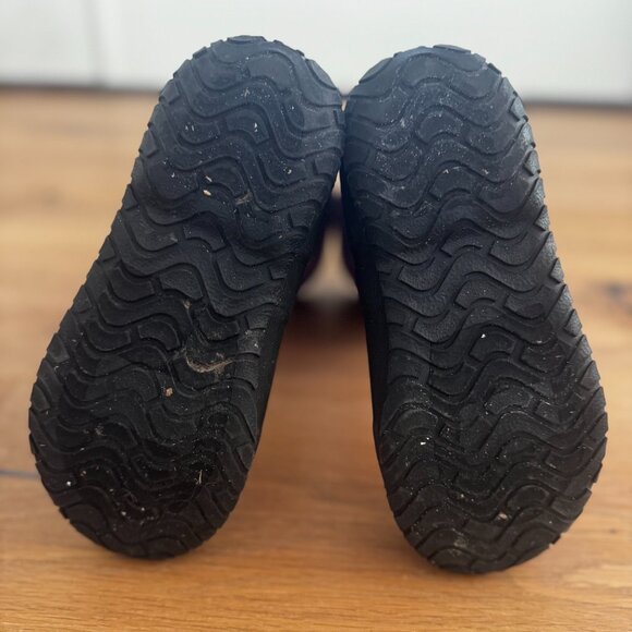 Bogs Kids Waterproof Plush Rain Boots Purple - Barely Worn - Fuzzy Warm size 1 - Picture 6 of 13